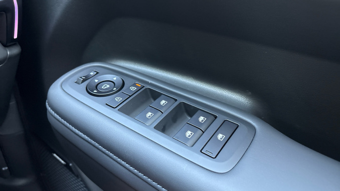 Hyundai SANTA FE 1.6 TGDi 239 Hybrid Calligraphy 5dr 4WD Auto Hybrid Estate - Image 45